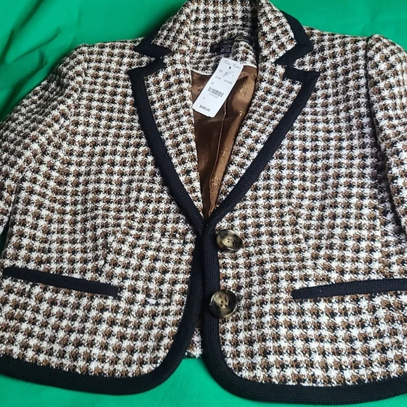 Ladies Brooks Brothers Skirt Suit - Picture 7 of 13